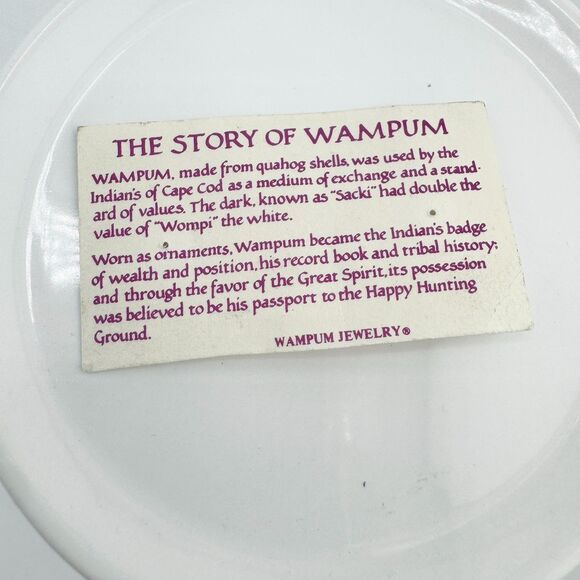 Vintage 80s Wampum Quahog Shell Stud Earrings Native American Jewelry Wealth - Picture 6 of 7